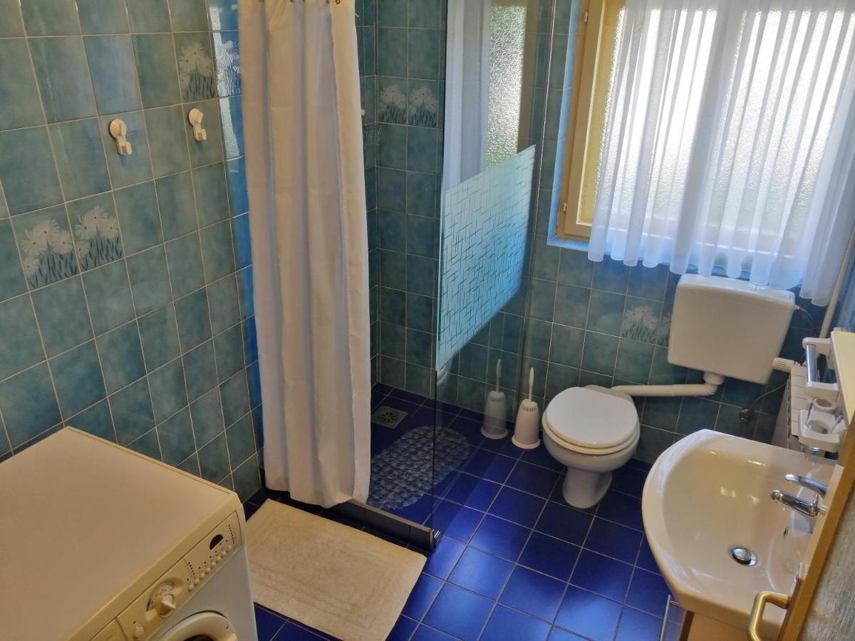 Apartma 2000